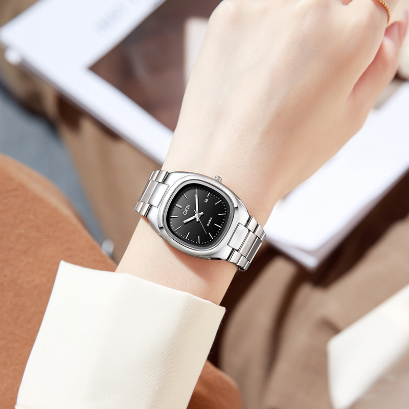 UTHAI CQ361 ファッションレディースウォッチ、ソリ - Luxury Watch For Girls のレビューと価格