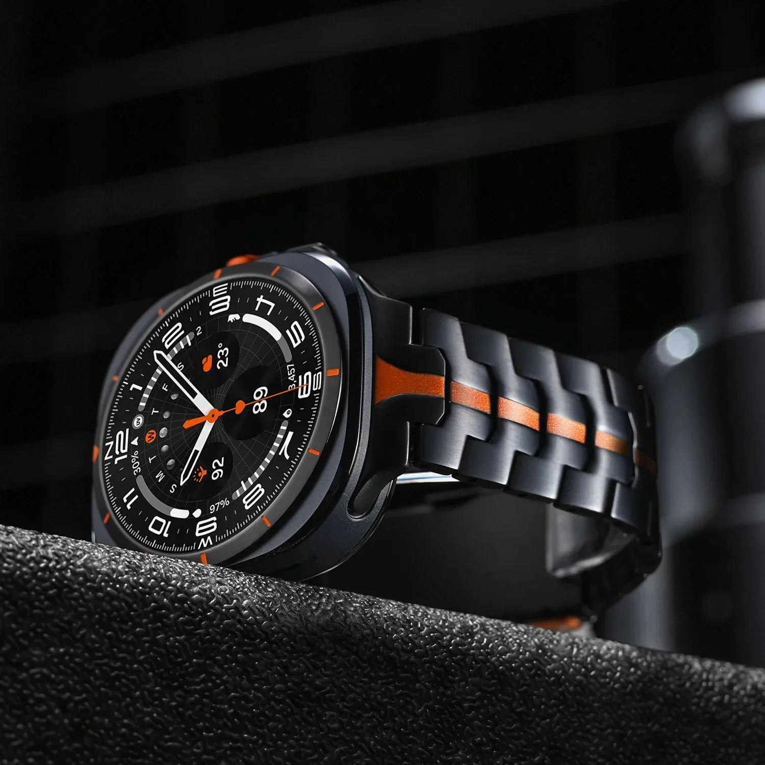 Samsung Galaxy Watch Ultra 202 - Luxury Watch Galaxy のレビューと価格