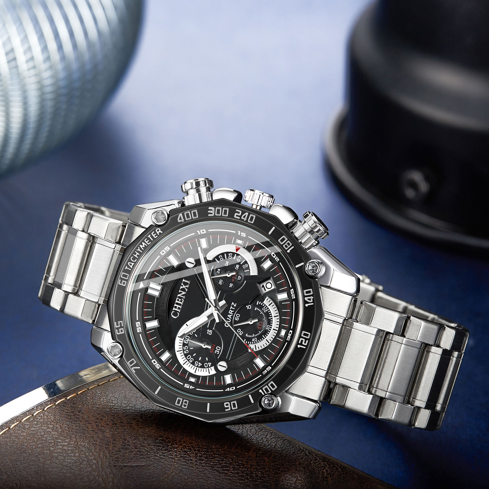 CHENXI メンズ腕時計ステンレス鋼クロノグラフトップ高級 - Luxury Watch Mockup のレビューと価格