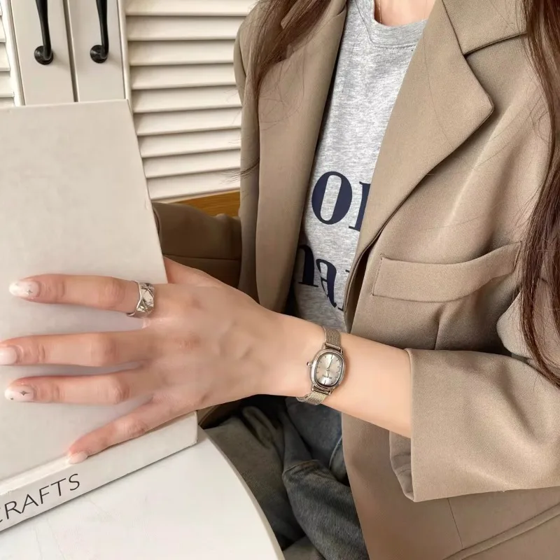小さなオーバルダイヤルグリーン腕時計シンプルなステンレス鋼レ - Luxury Watch For Girls のレビューと価格