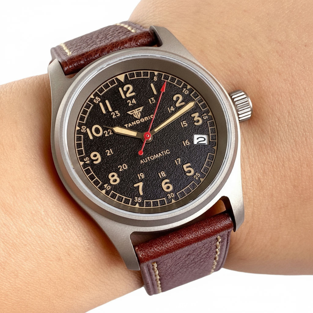 カスタマイズされた腕時計チタン NH35A 自動巻き腕時計男 - Automatic Pilot Watch のレビューと価格