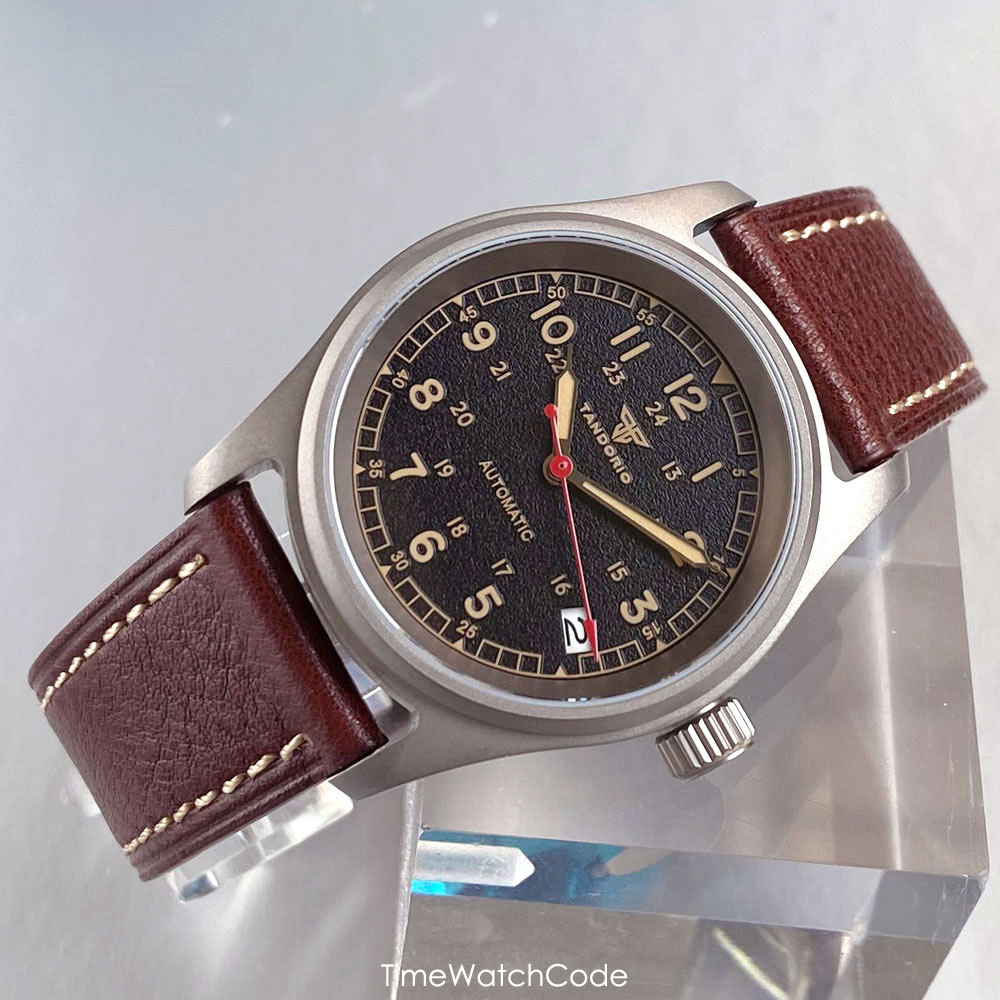 カスタマイズされた腕時計チタン NH35A 自動巻き腕時計男 - Automatic Pilot Watch のレビューと価格